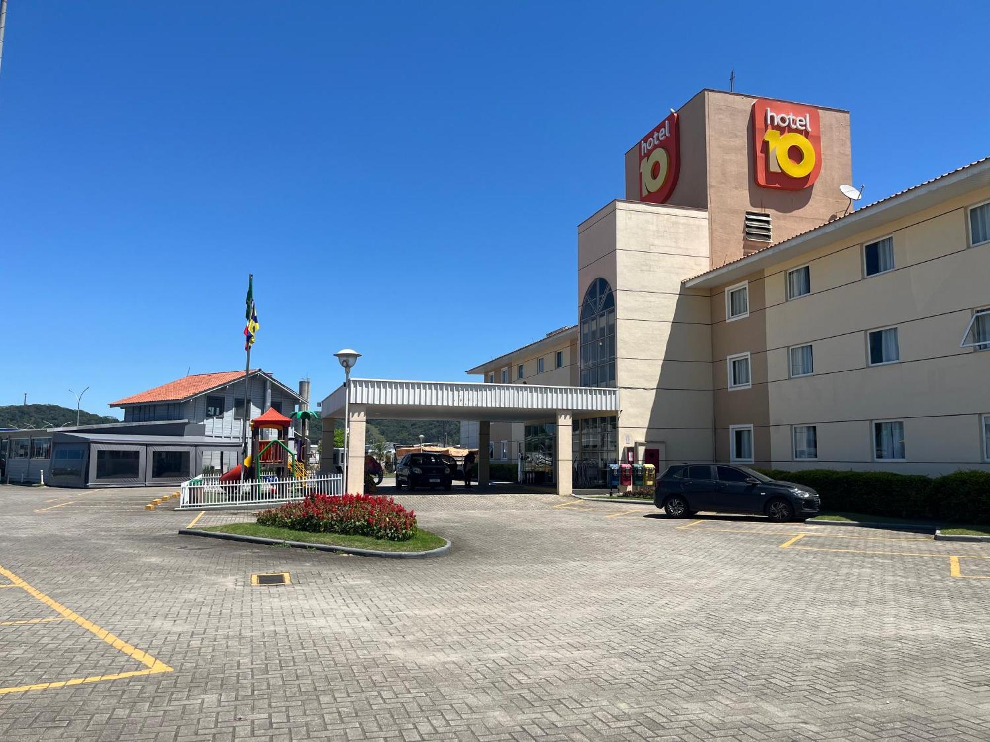 Hotel 10 Itajai/Navegantes 외부 사진